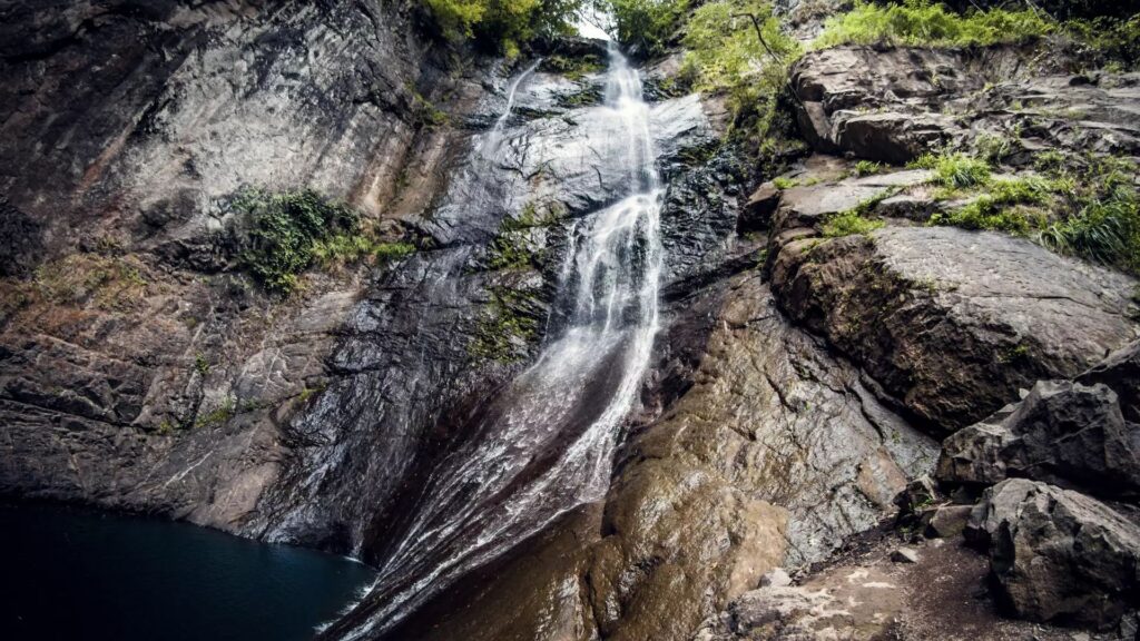 Georgien entdecken: Machunzeti Wasserfall